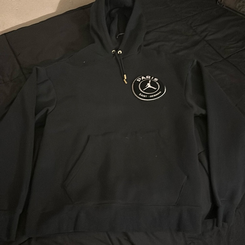 PSG X Nike hoodie. Saint Germain Black Hoodie.
